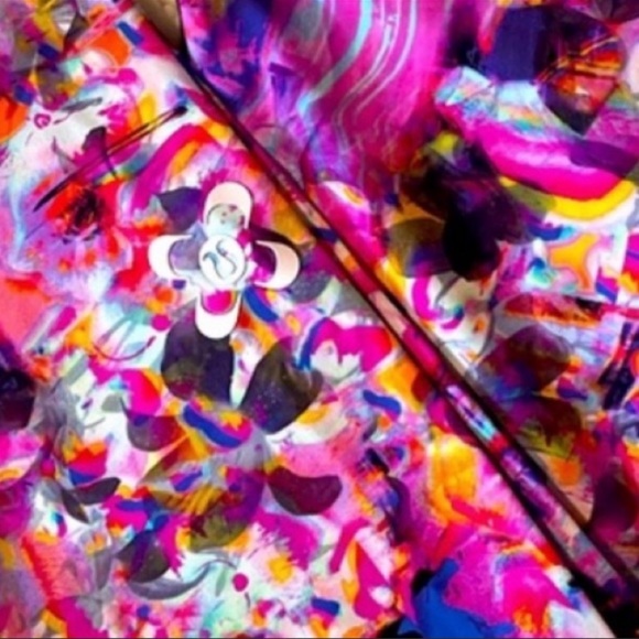 Lululemon 2021 SeaWheeze Fast and Free Tight, 23”; Flash Floral Multi; S… - Picture 2 of 6